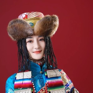 巴桑吉资料,巴桑吉最新歌曲,巴桑吉MV视频,巴桑吉音乐专辑,巴桑吉好听的歌