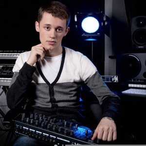 Antony Waldhorn资料,Antony Waldhorn最新歌曲,Antony WaldhornMV视频,Antony Waldhorn音乐专辑,Antony Waldhorn好听的歌