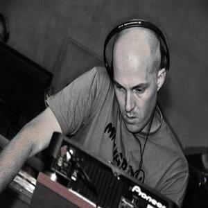 Julian Jeweil