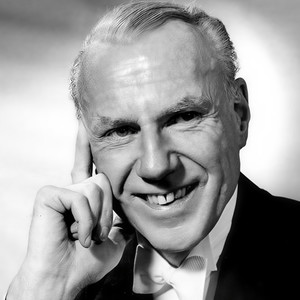 Victor Silvester资料,Victor Silvester最新歌曲,Victor SilvesterMV视频,Victor Silvester音乐专辑,Victor Silvester好听的歌