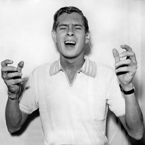 Johnnie Ray资料,Johnnie Ray最新歌曲,Johnnie RayMV视频,Johnnie Ray音乐专辑,Johnnie Ray好听的歌