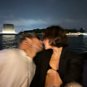 何宏俊资料,何宏俊最新歌曲,何宏俊MV视频,何宏俊音乐专辑,何宏俊好听的歌