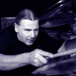 Fredy Studer资料,Fredy Studer最新歌曲,Fredy StuderMV视频,Fredy Studer音乐专辑,Fredy Studer好听的歌