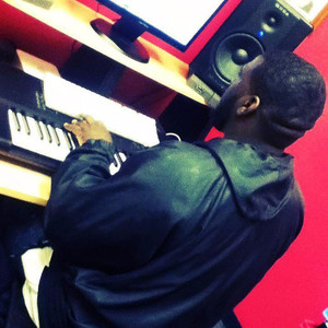 M.a. Da Pilot资料,M.a. Da Pilot最新歌曲,M.a. Da PilotMV视频,M.a. Da Pilot音乐专辑,M.a. Da Pilot好听的歌