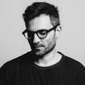 Chris De Luca资料,Chris De Luca最新歌曲,Chris De LucaMV视频,Chris De Luca音乐专辑,Chris De Luca好听的歌