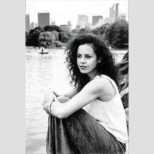 Clare Gormley资料,Clare Gormley最新歌曲,Clare GormleyMV视频,Clare Gormley音乐专辑,Clare Gormley好听的歌