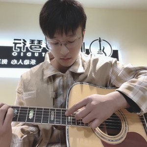 梁小虫资料,梁小虫最新歌曲,梁小虫MV视频,梁小虫音乐专辑,梁小虫好听的歌