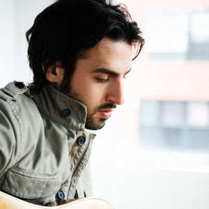 Ari Hest资料,Ari Hest最新歌曲,Ari HestMV视频,Ari Hest音乐专辑,Ari Hest好听的歌