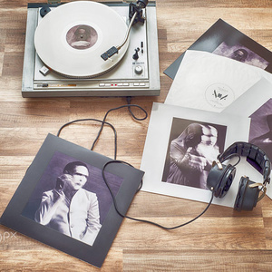 试音碟资料,试音碟最新歌曲,试音碟MV视频,试音碟音乐专辑,试音碟好听的歌