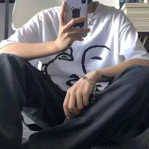 啊武资料,啊武最新歌曲,啊武MV视频,啊武音乐专辑,啊武好听的歌