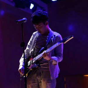 黄琳资料,黄琳最新歌曲,黄琳MV视频,黄琳音乐专辑,黄琳好听的歌