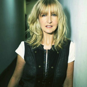 Donna Lewis