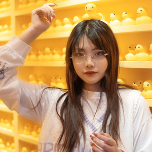 池觅资料,池觅最新歌曲,池觅MV视频,池觅音乐专辑,池觅好听的歌