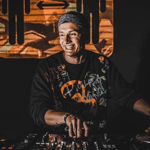 Nic Johnston资料,Nic Johnston最新歌曲,Nic JohnstonMV视频,Nic Johnston音乐专辑,Nic Johnston好听的歌