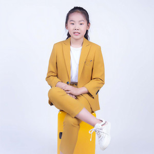 张诗然资料,张诗然最新歌曲,张诗然MV视频,张诗然音乐专辑,张诗然好听的歌