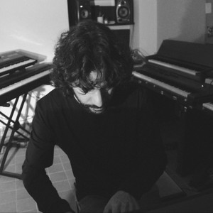 Carles Viarnès资料,Carles Viarnès最新歌曲,Carles ViarnèsMV视频,Carles Viarnès音乐专辑,Carles Viarnès好听的歌