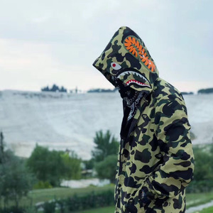 McBomb资料,McBomb最新歌曲,McBombMV视频,McBomb音乐专辑,McBomb好听的歌