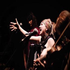 Dikanda资料,Dikanda最新歌曲,DikandaMV视频,Dikanda音乐专辑,Dikanda好听的歌