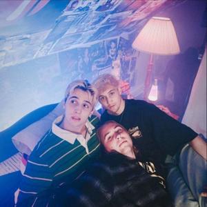 Leland Blue资料,Leland Blue最新歌曲,Leland BlueMV视频,Leland Blue音乐专辑,Leland Blue好听的歌