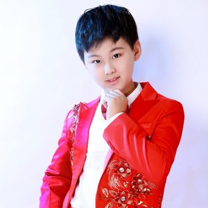 张朕嘉资料,张朕嘉最新歌曲,张朕嘉MV视频,张朕嘉音乐专辑,张朕嘉好听的歌