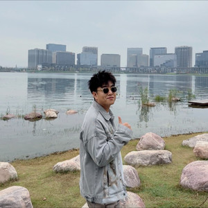 申傲资料,申傲最新歌曲,申傲MV视频,申傲音乐专辑,申傲好听的歌