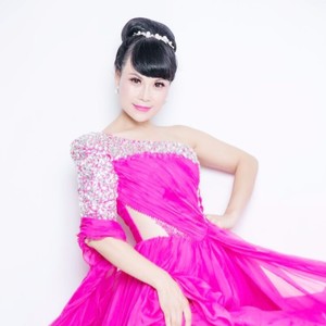 莫彩虹资料,莫彩虹最新歌曲,莫彩虹MV视频,莫彩虹音乐专辑,莫彩虹好听的歌