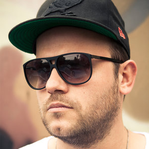 Billy The Kit资料,Billy The Kit最新歌曲,Billy The KitMV视频,Billy The Kit音乐专辑,Billy The Kit好听的歌