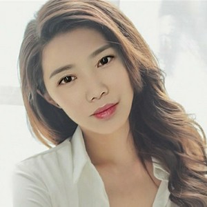 醉红尘资料,醉红尘最新歌曲,醉红尘MV视频,醉红尘音乐专辑,醉红尘好听的歌