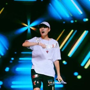 王梓枫资料,王梓枫最新歌曲,王梓枫MV视频,王梓枫音乐专辑,王梓枫好听的歌