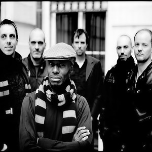 Sofa Surfers资料,Sofa Surfers最新歌曲,Sofa SurfersMV视频,Sofa Surfers音乐专辑,Sofa Surfers好听的歌