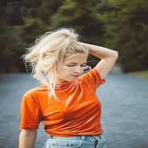 Claudia Bouvette资料,Claudia Bouvette最新歌曲,Claudia BouvetteMV视频,Claudia Bouvette音乐专辑,Claudia Bouvette好听的歌