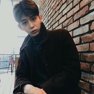 King资料,King最新歌曲,KingMV视频,King音乐专辑,King好听的歌