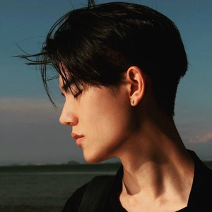 景逾资料,景逾最新歌曲,景逾MV视频,景逾音乐专辑,景逾好听的歌