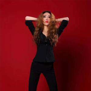 李莎资料,李莎最新歌曲,李莎MV视频,李莎音乐专辑,李莎好听的歌