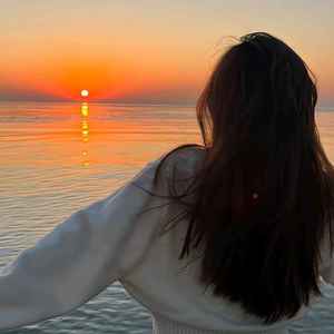 走路摇zly资料,走路摇zly最新歌曲,走路摇zlyMV视频,走路摇zly音乐专辑,走路摇zly好听的歌