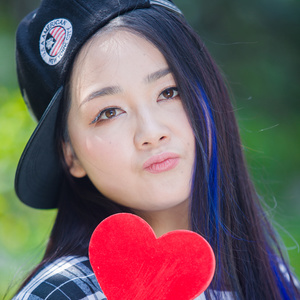 丰艳资料,丰艳最新歌曲,丰艳MV视频,丰艳音乐专辑,丰艳好听的歌