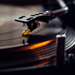 顺德灵机资料,顺德灵机最新歌曲,顺德灵机MV视频,顺德灵机音乐专辑,顺德灵机好听的歌