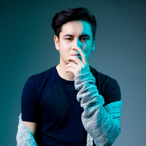 Merdan Tursun资料,Merdan Tursun最新歌曲,Merdan TursunMV视频,Merdan Tursun音乐专辑,Merdan Tursun好听的歌