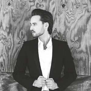 Ollie Wride资料,Ollie Wride最新歌曲,Ollie WrideMV视频,Ollie Wride音乐专辑,Ollie Wride好听的歌