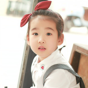 邬若曦资料,邬若曦最新歌曲,邬若曦MV视频,邬若曦音乐专辑,邬若曦好听的歌