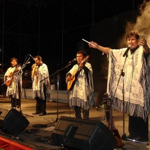 Los Kjarkas资料,Los Kjarkas最新歌曲,Los KjarkasMV视频,Los Kjarkas音乐专辑,Los Kjarkas好听的歌