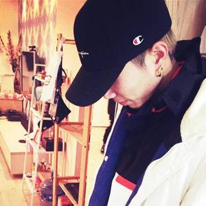 DJ Holi资料,DJ Holi最新歌曲,DJ HoliMV视频,DJ Holi音乐专辑,DJ Holi好听的歌