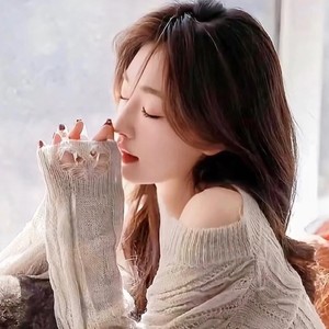 易儿资料,易儿最新歌曲,易儿MV视频,易儿音乐专辑,易儿好听的歌