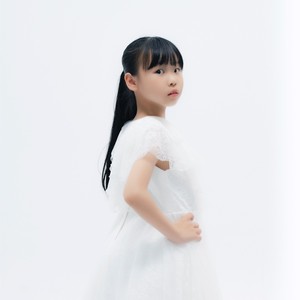 张雅曦资料,张雅曦最新歌曲,张雅曦MV视频,张雅曦音乐专辑,张雅曦好听的歌