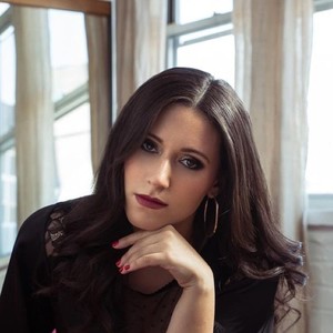 Ali Schwartz资料,Ali Schwartz最新歌曲,Ali SchwartzMV视频,Ali Schwartz音乐专辑,Ali Schwartz好听的歌