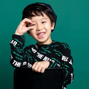 王云翔资料,王云翔最新歌曲,王云翔MV视频,王云翔音乐专辑,王云翔好听的歌