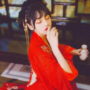 夏阳阳资料,夏阳阳最新歌曲,夏阳阳MV视频,夏阳阳音乐专辑,夏阳阳好听的歌