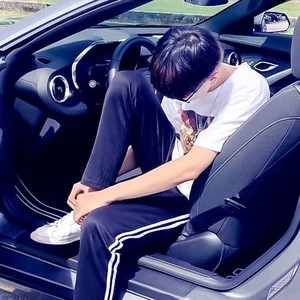 情久资料,情久最新歌曲,情久MV视频,情久音乐专辑,情久好听的歌