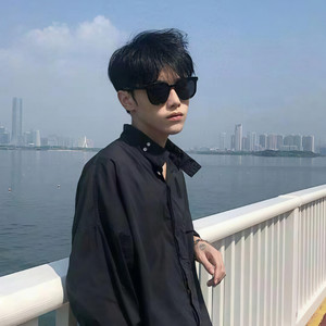 钱逸轩资料,钱逸轩最新歌曲,钱逸轩MV视频,钱逸轩音乐专辑,钱逸轩好听的歌