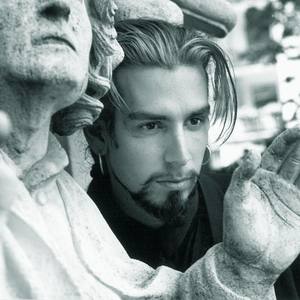 Aurelio Voltaire资料,Aurelio Voltaire最新歌曲,Aurelio VoltaireMV视频,Aurelio Voltaire音乐专辑,Aurelio Voltaire好听的歌